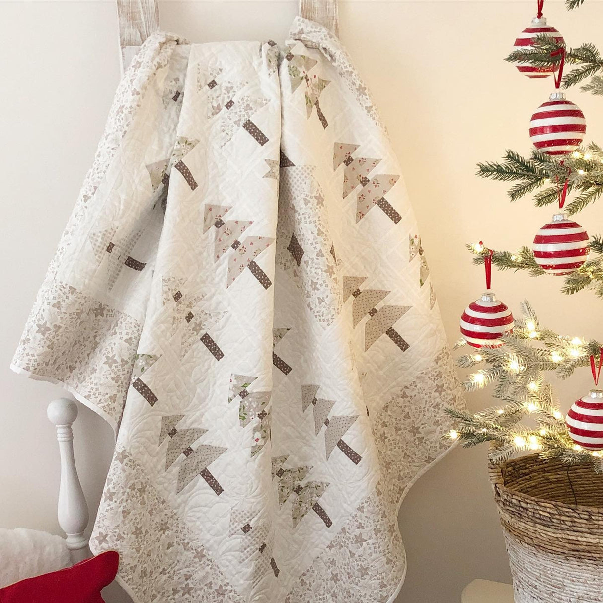 Silent Night TPB 2011 Pattern Basket Margot Langeudoc