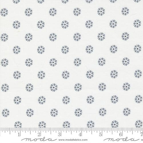 Mix it Up Mini Charm 2.5 inch squares 33700MC by Moda Fabrics