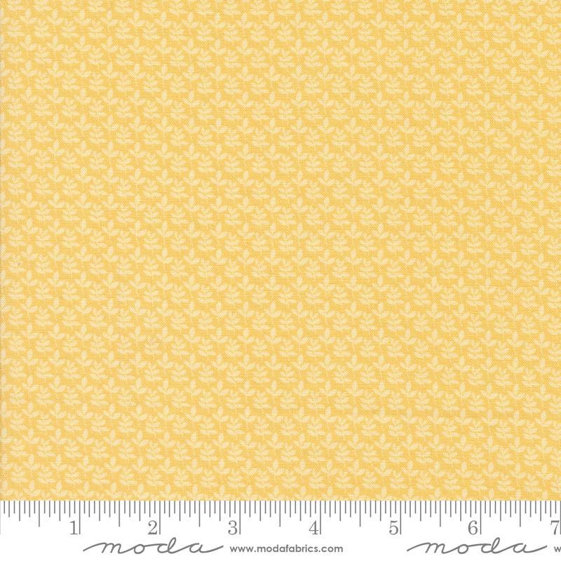a ruler with a yellow and white pattern on it