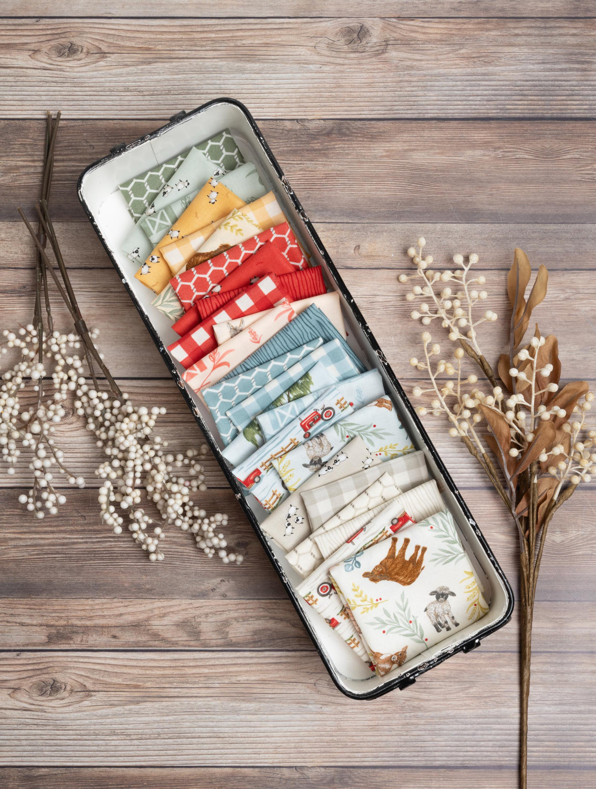 Willows Farm Mini Charm - 2.5" Mini Charm Pack 56100mc by Deb Strain For Moda Fabrics bin 47