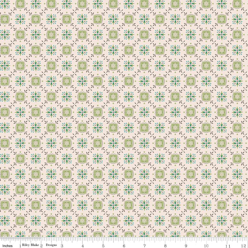 Piece and Plenty Lettuce Herbs Yardage C15874-Lettuce by Lori Holt for Riley Blake Designs sold by 1/2 yard increments