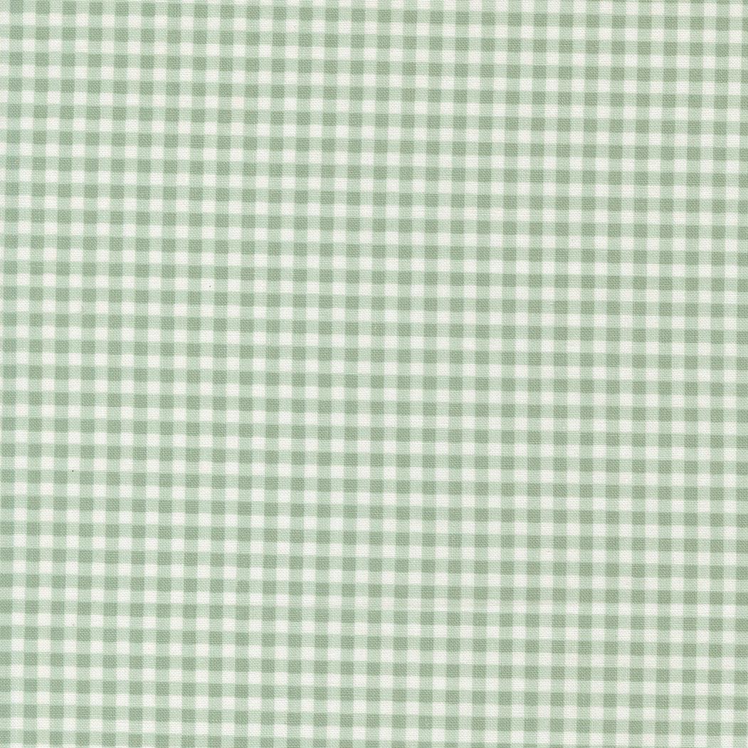 a repeating pattern of green and white checkered squares, creating a visually pleasing and symmetrical design.