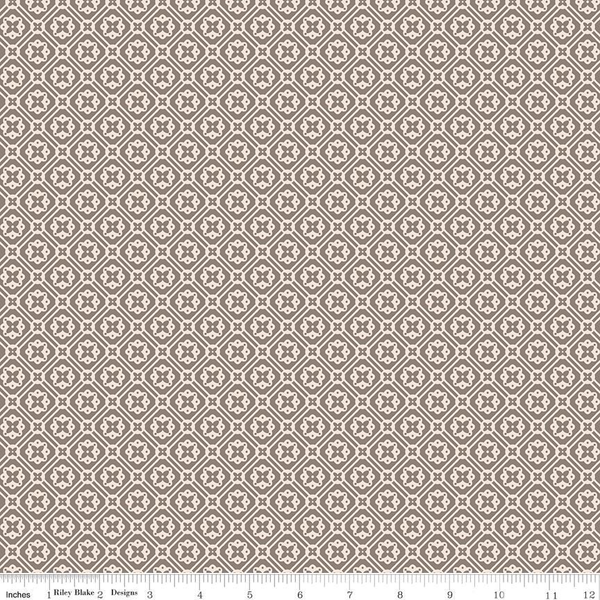 Farmers Daughter Doily Rustic C17169-Rustic by Lori Holt for Riley Blake Sold in 1/2 yard increments