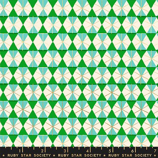 a repeating pattern of green and white triangles arranged in a diamond shape, creating a visually striking and geometric design.