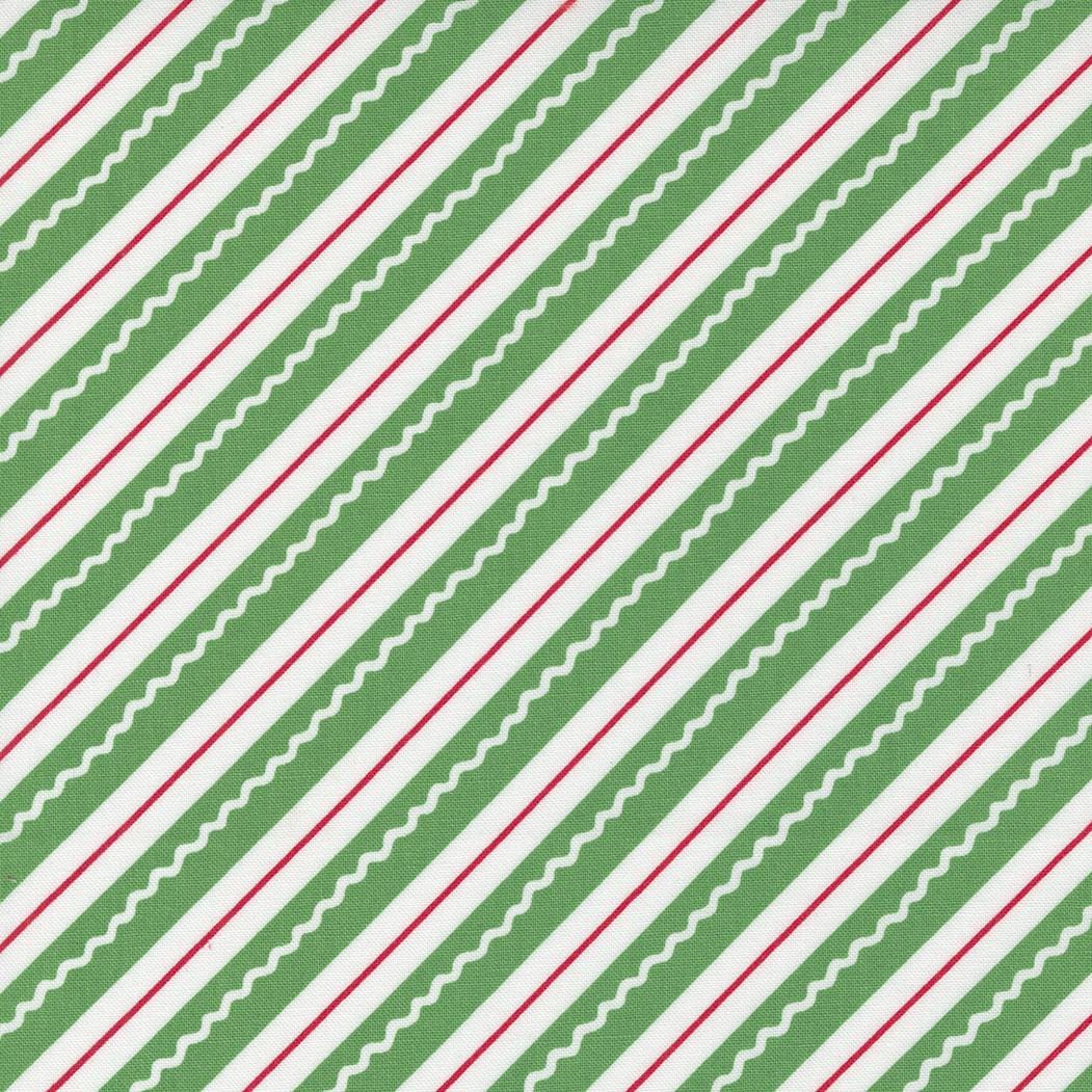 Reindeer Games Reindeer Snowflakes Winter White Yardage 22446-11 By Me And My Sister Designs Sold In 1/2 Yard Increments Cut Continuously