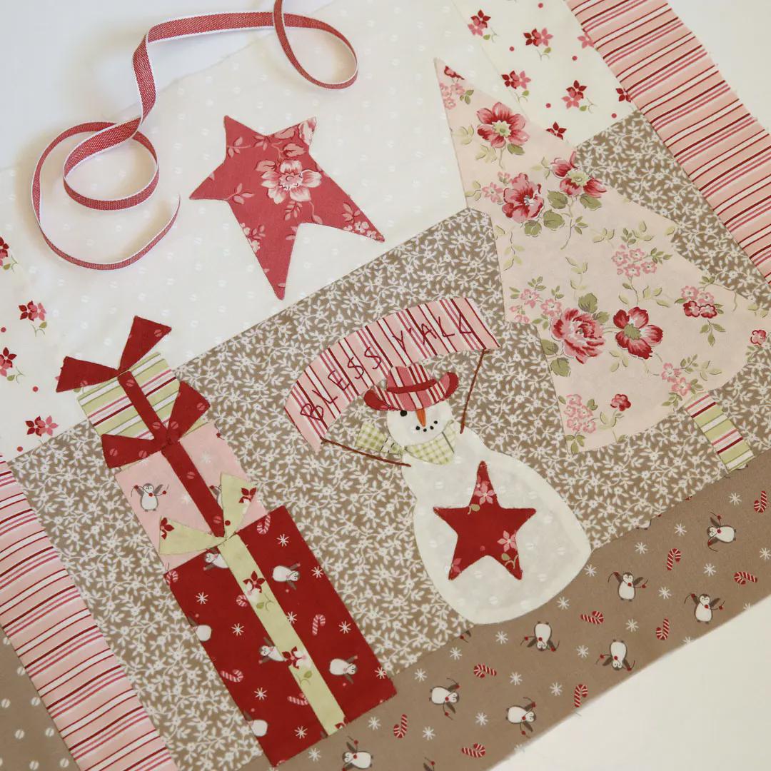 Sweet Christmas Quilt Pattern BHD2204 by Bunny Hill Designs Printed Pattern Only