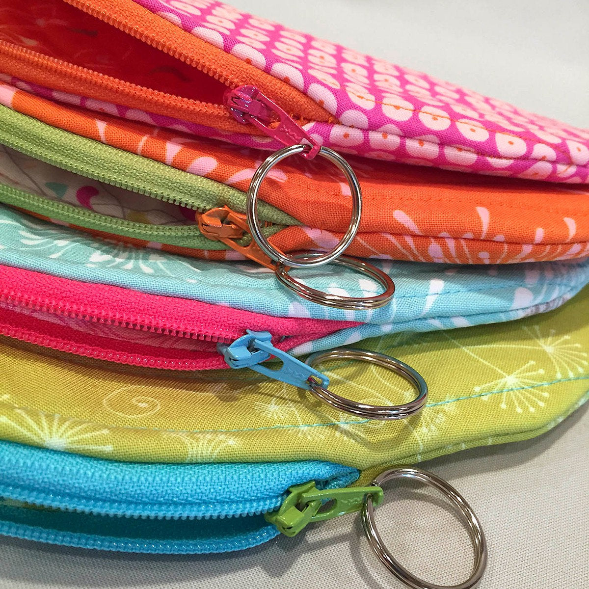 Banana Bag Pattern From Lazy Girl Designs LGD143