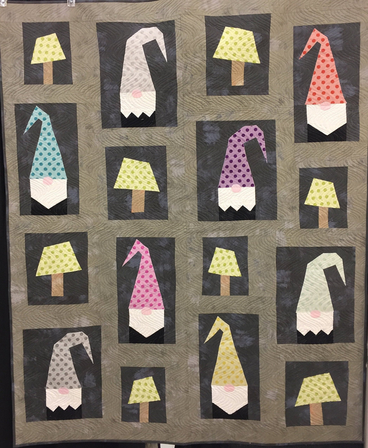 A Tale Of Two Gnomes CSC 207 , Paper pattern ONLY