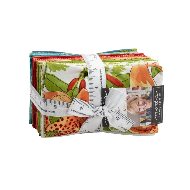 Carolina Lilies Fat Eighth Bundle 48700F8 by Robin Pickens for Moda