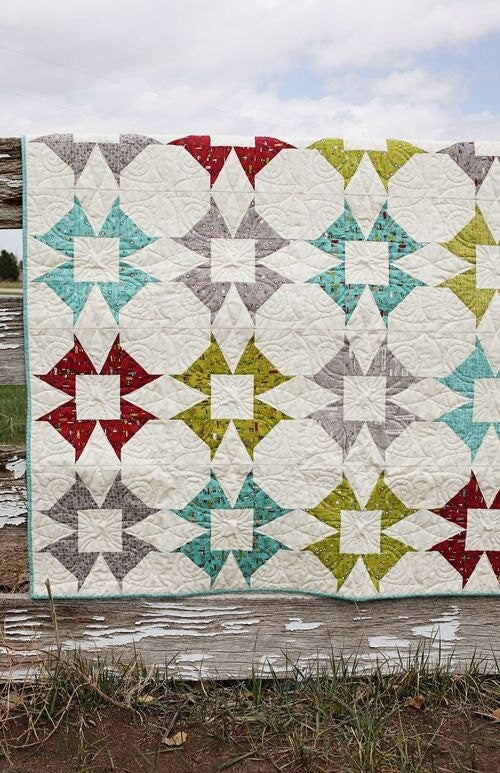 Sunnybrook Lane P204 Sweetwater pattern Finished Size 72 x 72 inches