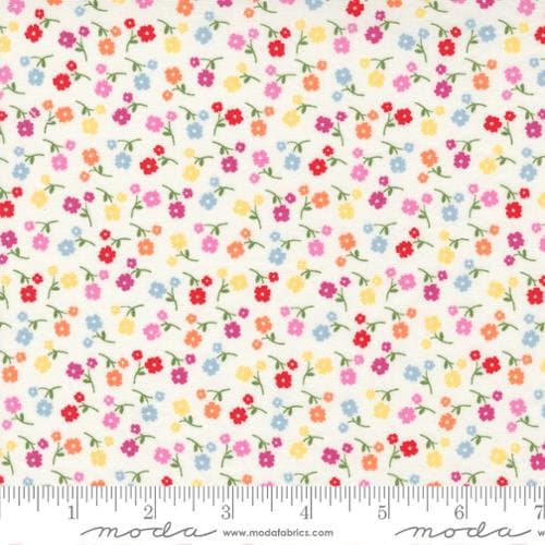 Zinnia Sunny Flowers Berrylicious Yardage 24134 14 by April Rosenthal Sold in 1/2 yard increments
