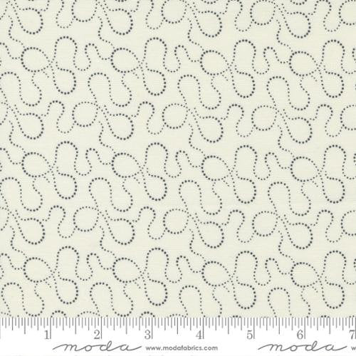 Mix it Up Mini Charm 2.5 inch squares 33700MC by Moda Fabrics