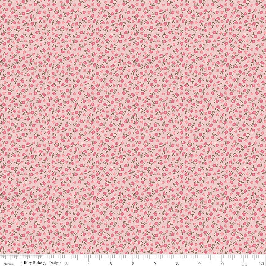 Home Town Frosting Bodell Yardage C13594-Frosting by Lori Holt for Riley Blake Designs Sold in 1/4 yard increments cut contiguously