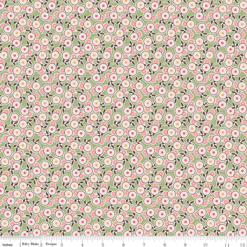 Mercantile Legacy Lettuce Yardage C14384-Lettuce by Lori Holt of Bee in my Bonnet for Riley Blake Designs Sold in 1/2 yard increments