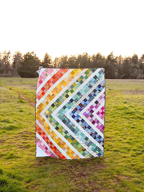 The Erica Quilt KTQ174 by Kitchen Table Quilting (baby, lap, twin, queen and king sizes)