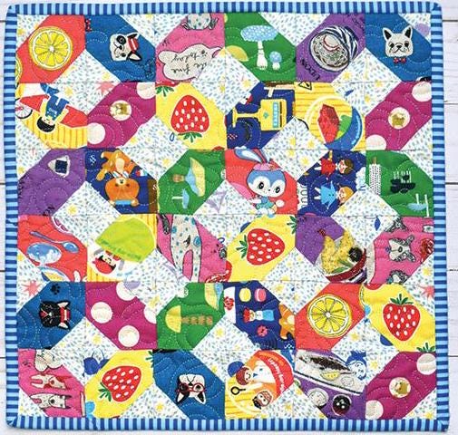 Lil' Asagail Quilt Pattern Card by Running Doe Quilts for Villa Rosa Designs finished size 12" x 12"