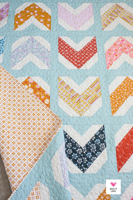 Quilty Arrows Quilt Pattern QLP112 by Quilty Love 3 sizes available see 2nd photo