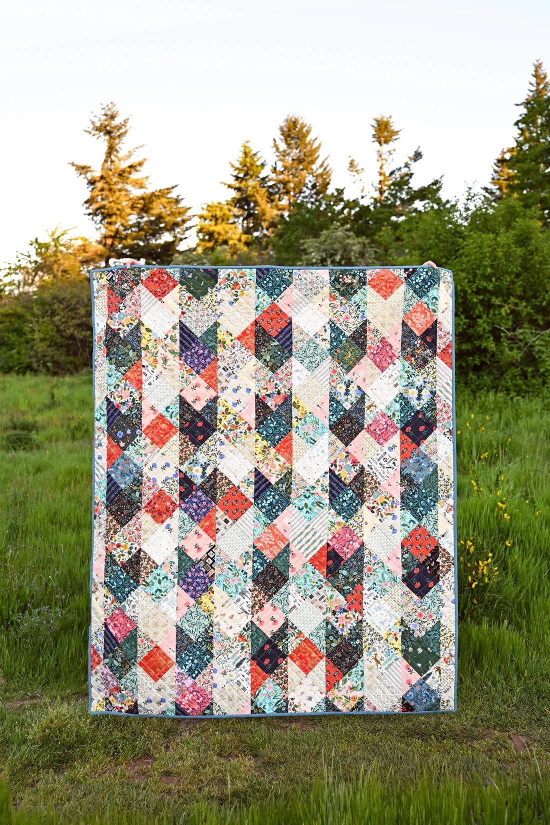 The Greta Quilt Pattern KTQ176 by Kitchen Table Quilting (baby, lap, twin, queen and king sizes)