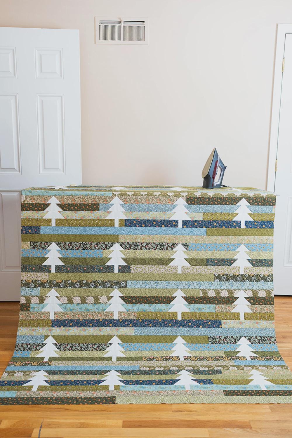 Jelly Trees MM-034 From Modernly Morgan By Morgan McCollough