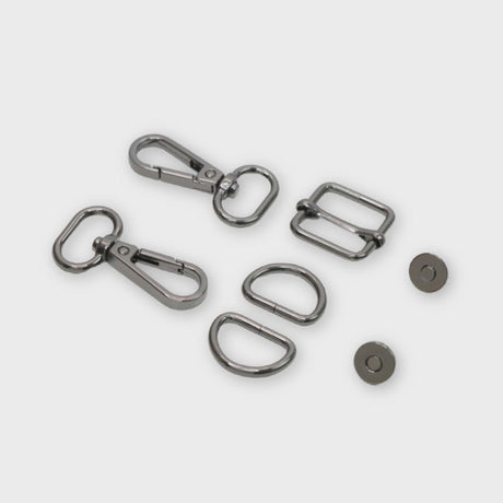 Level 4 Basic Hardware Kit 3/4in Gunmetal STS251B Sallie Tomato Hardware kit for bag making
