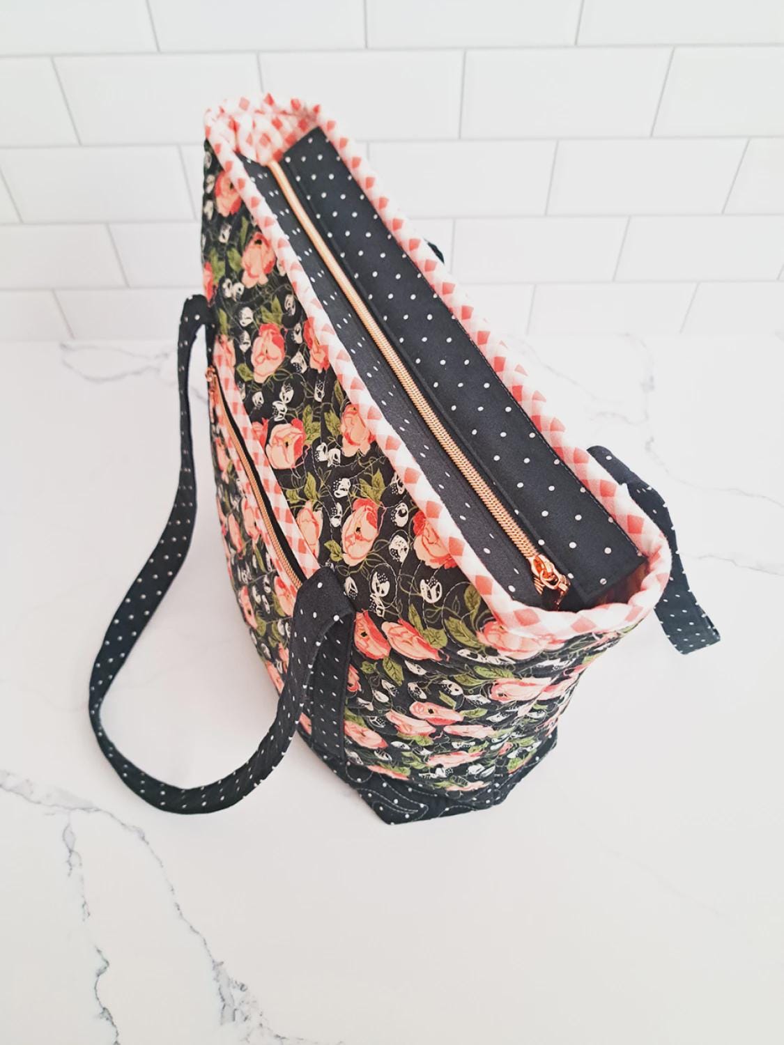 Fleetwood Tote Pattern CEN107 by Center Street Quilts