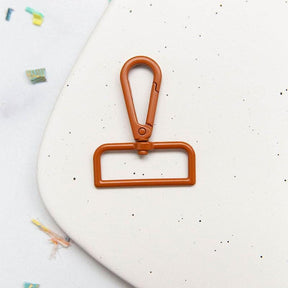 1.5" Swivel Snap Hook Carmel SSCH76 by Stitch Supply Co Bag Hardware