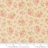 The image is a fabric with a floral pattern, featuring pink roses and white daisies. The pattern is repeated across the fabric, creating a visually appealing and harmonious design.