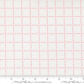 The image is a white fabric with a grid pattern of red dots. The fabric appears to be measuring approximately 1.5 meters by 1 meter.