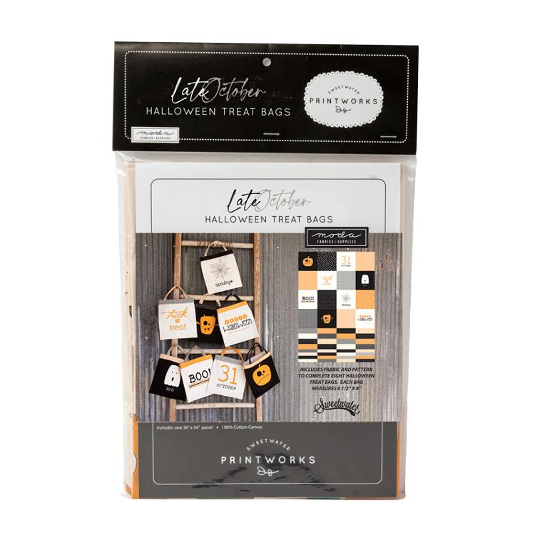 Printworks Late October Packaged panel - Makes 8 Halloween Treat Bags