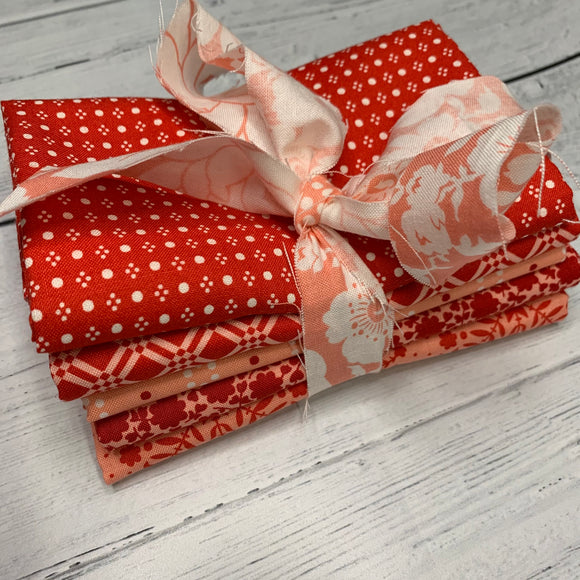 Bonnie & Camille Partially Pink Fat Quarter Bundle