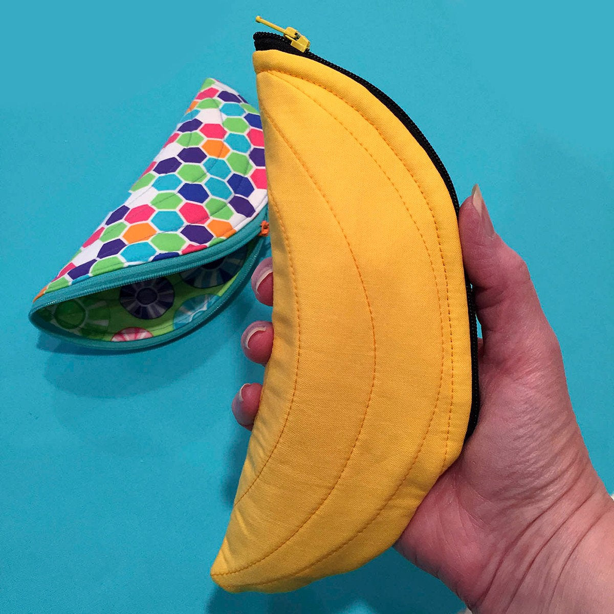 Banana Bag Pattern From Lazy Girl Designs LGD143