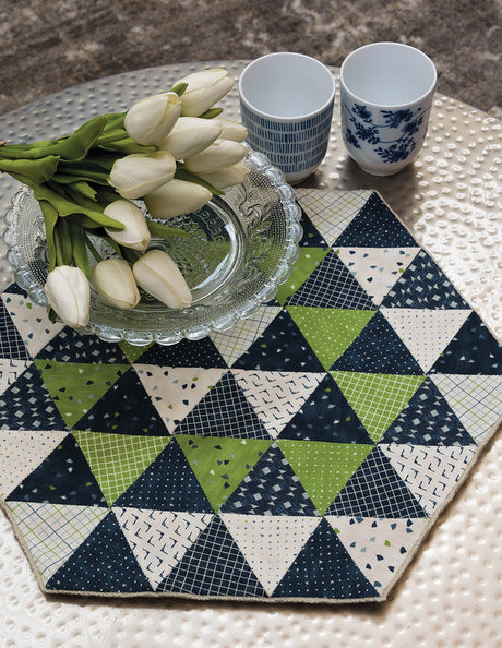 Top the Table Book  Moda All Stars B1562