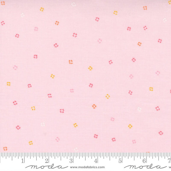 Sew Wonderful Criss Cross Sweetie Yardage 25117-12 by Paper and Cloth Sold by 1/2 Yard Increments