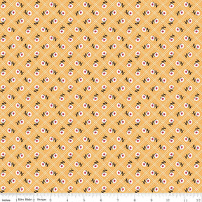 Prairie Rose Heirloom Daisy C12303-DAISY By Lori Holt Sold by 1/2 yard increments