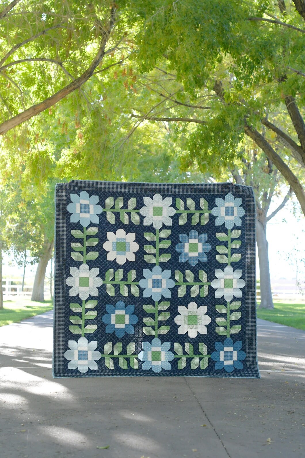 Edelweiss Quilt Pattern by Thimble Blossoms TBL278 size 74” x 74” size Printed Pattern ONLY