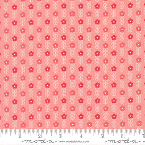 Strawberry Lemonade Blooms Carnation by Sherri and Chelsi 37673-12 Sold in 1/2 yard increments
